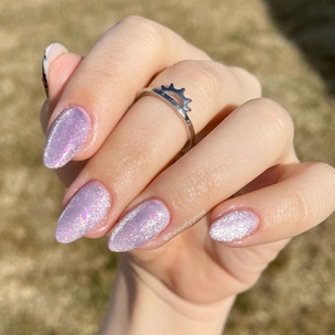 Velvet nails: идеальный сияющий маникюр на лето