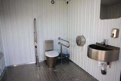 Omsk Residents Complain About Lack of Public Toilets
