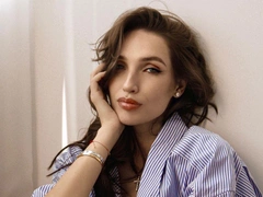 Супруга Алексея Янина узнала о «смерти» мужа от агентов ритуальных услуг