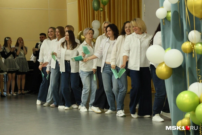 Родители решили вспомнить школьные годы | Источник: Артем Устюжанин / MSK1.RU