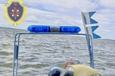 Водолазы ищут пропавшего с застройщиком рыбака под Волгоградом