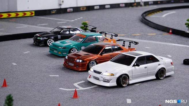 RC Drift — это эффектные гонки в заносе на радиоуправляемых автомобилях | Источник: Антон Дигаев / NGS.RU