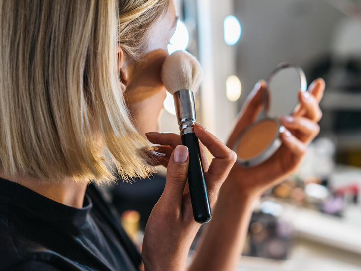 Девушка-провинциалка: 7 ошибок, которые делают ваш макияж дешевым