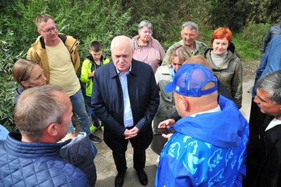 В Есаульском открыли новый мост через Зюзелгу