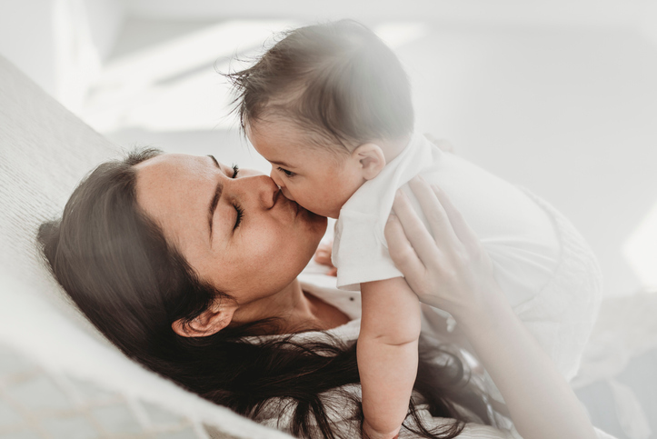 Как стать счастливей маме-одиночке: 10 способов