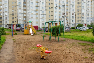 Детские площадки и камеры в Ярославле передадут жителям