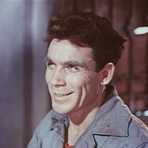 Как сейчас выглядит 100-летний Владимир Заманский, похоронивший Наталью Климову — свою Снежную королеву