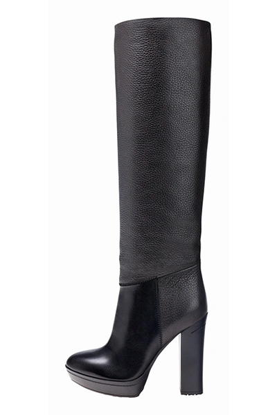 Сапоги, Carlo Pazolini, 15 900 руб. | Источник: Архивы пресс-служб