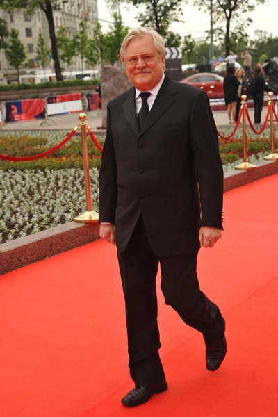 Юрий Кара