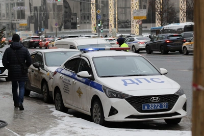 Столкновение трёх машин в тоннеле Москвы, водитель зажат