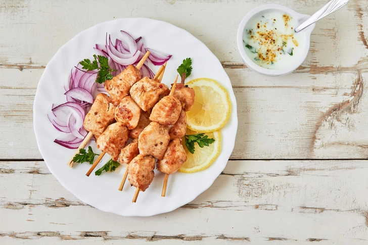 рецепт маринада для шашлыка, маринад для шашлыка из свинины, маринад для куриного шашлыка, лучшие рецепты маринада для шашлыка, классический маринад для шашлыка