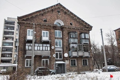 В Челябинске на улице Социалистической отключили воду