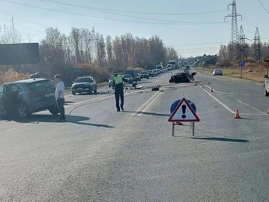 Ехали в одном направлении: стали известны подробности жесткой аварии на трассе под Челябинском