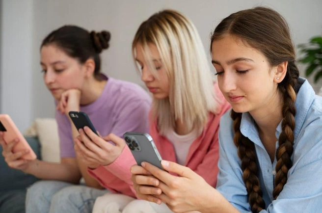 На платформе появились сценарии «Для сов» и «Без тяжестей» для быстрого подбора вакансий | Источник: magnific