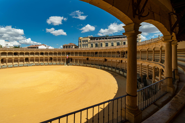 Самые впечатляющие древние города Испании