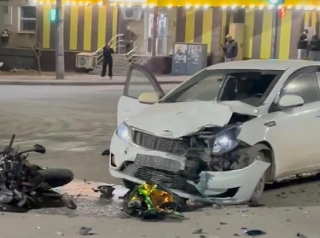 Каждый сезон происходят смертельные аварии с байкерами, в которых страдают и другие участники дорожного движения | Источник: читатель 74.RU