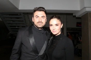 Ранее Петр женат не был 