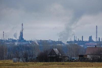 Эколог объяснил причину жалоб на запахи в Уфе
