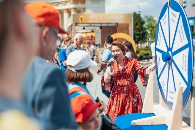 Здесь можно было не только посмотреть на красивое оформление, но и выиграть приз в одном из конкурсов | Источник: пресс-служба правительства Тюменской области
