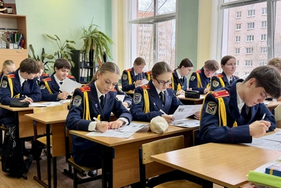 Кадеты и следователи присоединились к «Диктанту Победы»