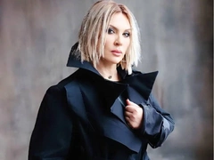 Ая из «Города 312» впервые вышла на сцену после инсульта — видео