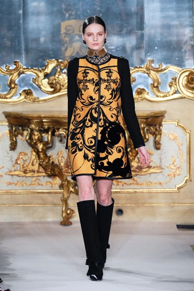 Aquilano Rimondi | Источник: Imaxrtee