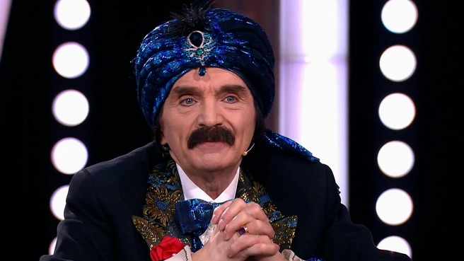 Акопяну уже почти 70 лет&nbsp;— и выглядит он всё еще волшебно | Источник: кадр из телепередачи «МАЛАХОВ» (16+), «Россия 1»