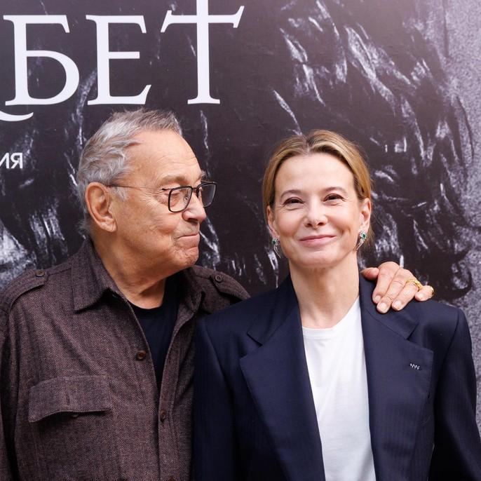 Влюбленные Кончаловский и Высоцкая, нежные Златопольские и роковая Пелагея: премьера спектакля «Макбет»