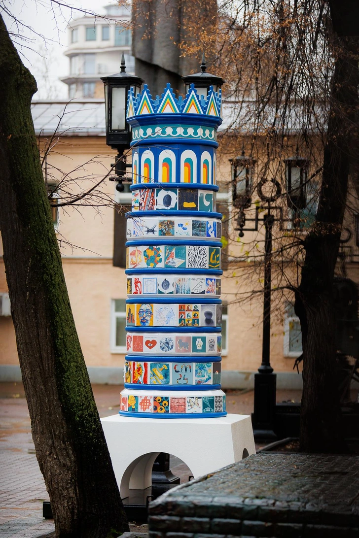 Арт-группа 25, «Столпотворение». | Источник: Архив пресс-служб