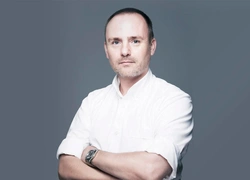 Питер Филипс назван арт-директором Dior