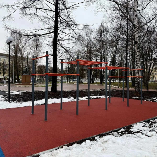 Так выглядит новая спортивная площадка в сквере | Источник: Мэрия Ярославля / Telegram