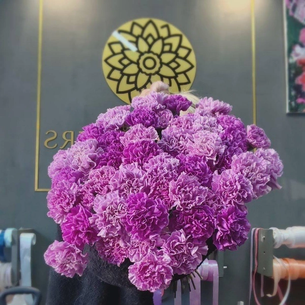 Диантусы | Источник: Дарья Сычева, владелец салона цветов Dalia Flowers