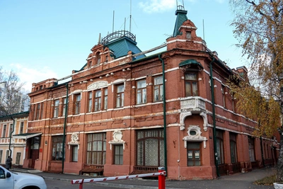 Суд приговорил экс-сотрудника военкомата в Нижнем за взятки