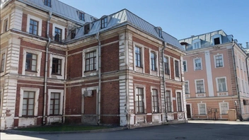 Здание Ботанической аудитории с оранжереей до реставрации | Источник: БФ «Перспектива»