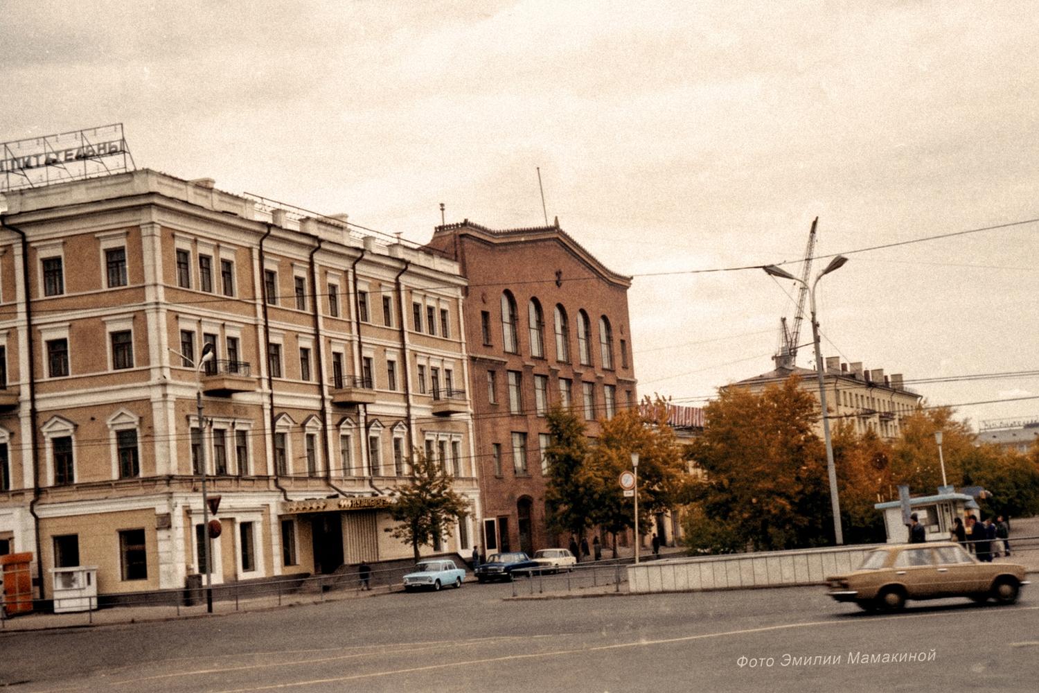Эх, прокатиться бы здесь с ветерком — как в старые добрые | Источник: Эмилия Мамакина / Pastvu.ru