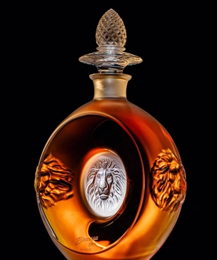 Рэпер 50 Cent и Lalique создали бутылку для коньяка