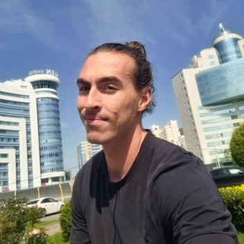 Источник: sergey.shubenkov / Instagram.com (экстремистская организация, деятельность запрещена на территории РФ)