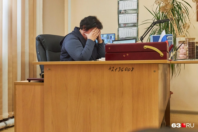 Ирина Зиятдинова плакала всё время, пока мы разговаривали | Источник: Роман Данилкин / 63.RU