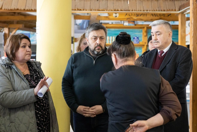 Исполняющий обязанности директора рынка тоже пришел слушать про боли предпринимателей  | Источник: Артем Бауман / 76.RU