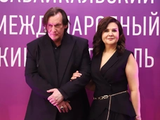 Очаровательная Остроумова, мистический Миркурбанов, утонченная Екамасова: закрытие Забайкальского фестиваля