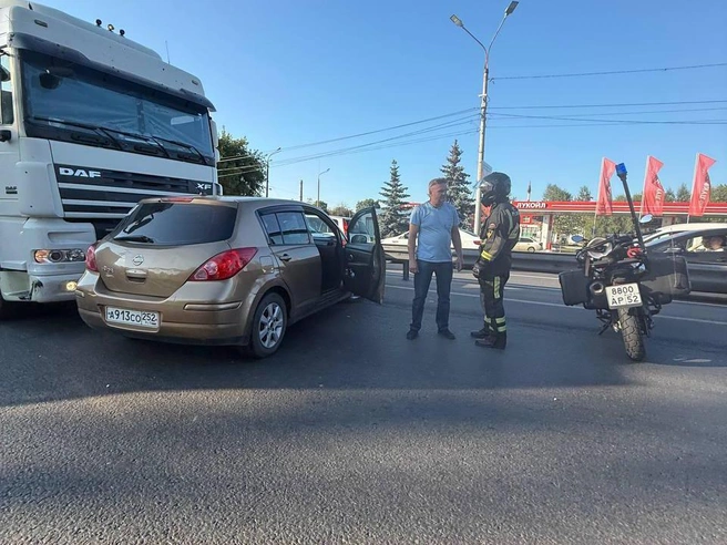 На Мызинском мосту образовался затор после ДТП | Источник: читатель NN.RU