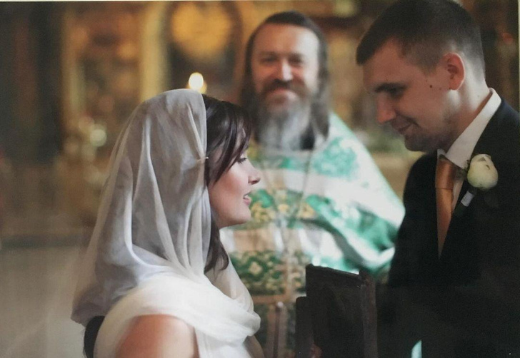 15 лет вместе: рэпер Баста и его жена поздравили друг друга с годовщиной брака