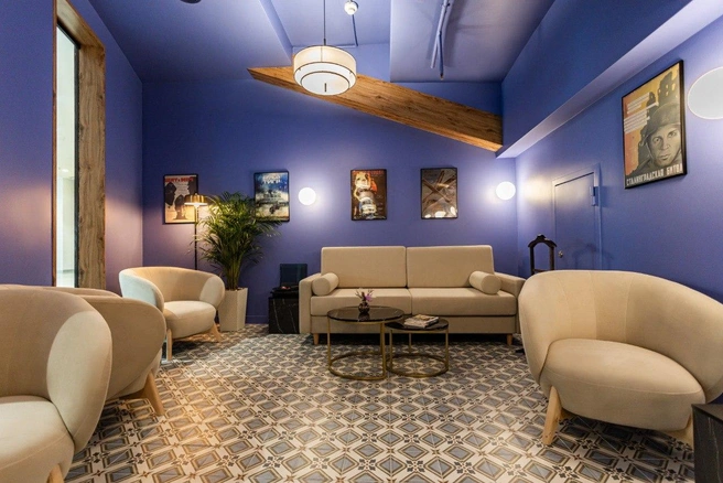 Перед сеансом посетители могут провести время в лаундж-зоне «Сапфира» | Источник: АО «СИНЕМА ПАРК»