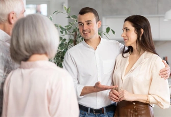 «Воспылал чувствами к снохе, когда та подала на развод с моим сыном из-за его измен»