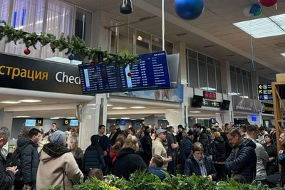 Екатеринбуржцы застряли на юге из-за снегопада