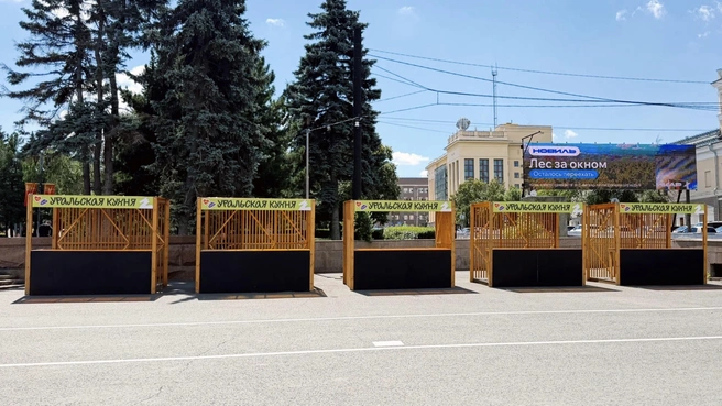 Сейчас площадь готовят к самому долгожданному событию этого лета | Источник: Министерство молодежи Челябинской области