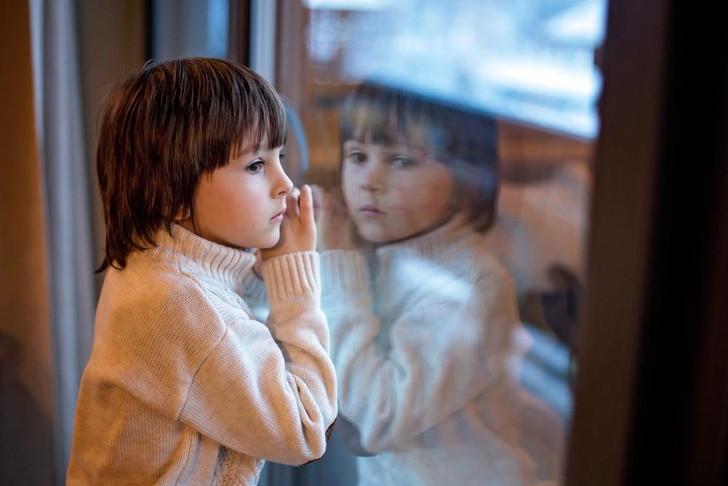 У детей тоже бывает сезонная депрессия: как им помочь