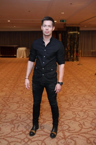 Стас Пьеха | www.starhit.ru