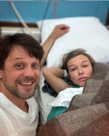 Фото, которое новоиспеченные родители сделали в роддоме