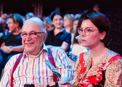 «Малыш им тяжело достался»: Людмила Поргина о том, почему Петросян с женой прятали сына
